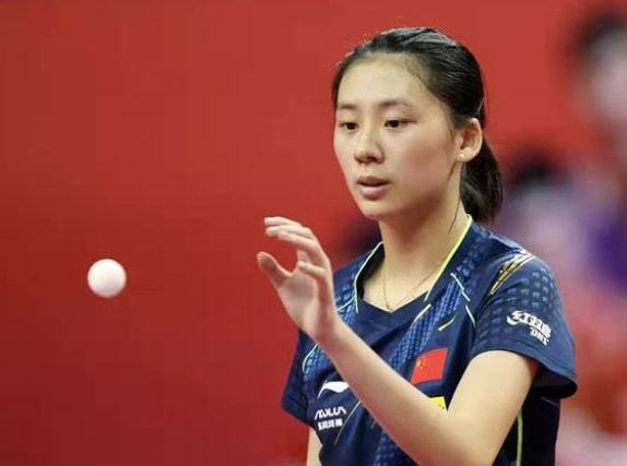 尤其是与波 尤其是与波